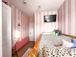 Photo 6- click for photo gallery